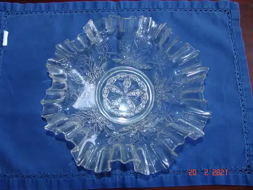 Jugendstil Glasschale  Serviettenrand