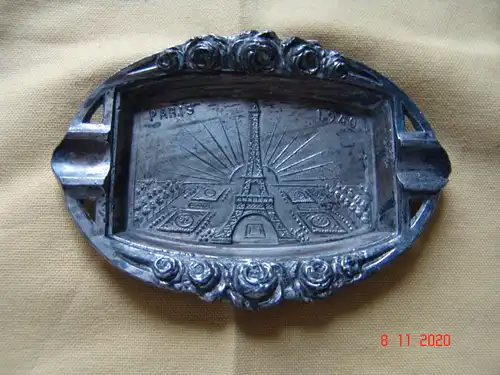 Aschenbecher Ascher Metall Paris 1940