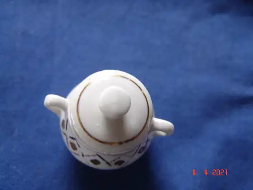 Puppengeschirr Terrine Zuckerdose Porzellan weiß - Golddekor