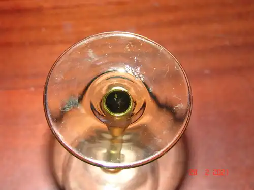 Alter Römer Weinglas  grüner Stiel Schliff Blüte