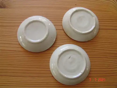 Puppengeschirr - 3 Teller Porzellan- weiß mit Goldrand