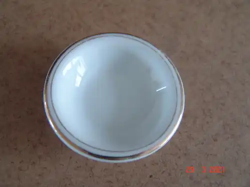 Puppengeschirr - 1 Schüssel Porzellan weiß Goldränder