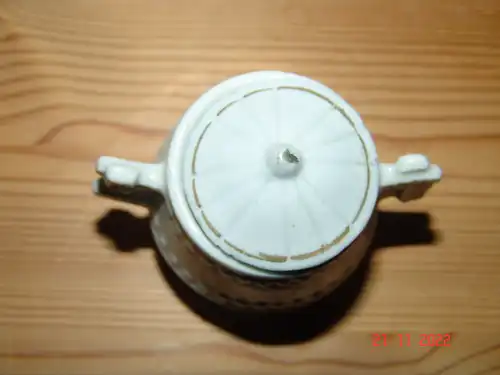 Puppengeschirr Terrine Zuckerdose Porzellan Goldbemalung