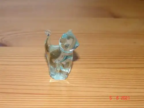 Miniatur Katze Glas massiv - hellblau transparent
