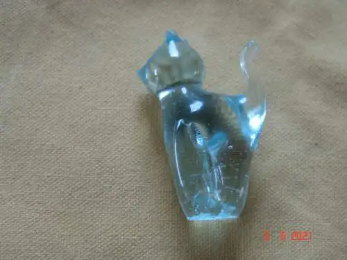 Miniatur Katze Glas massiv - hellblau transparent