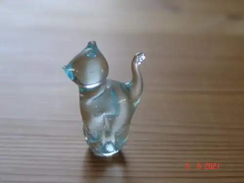Miniatur Katze Glas massiv - hellblau transparent