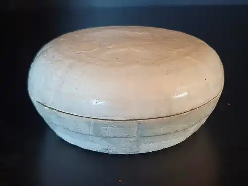 Seltene Chinesische Schmuckbox weiss glasiert ca.800 Jahre alt-aus der Song/Yuan-Dynastie