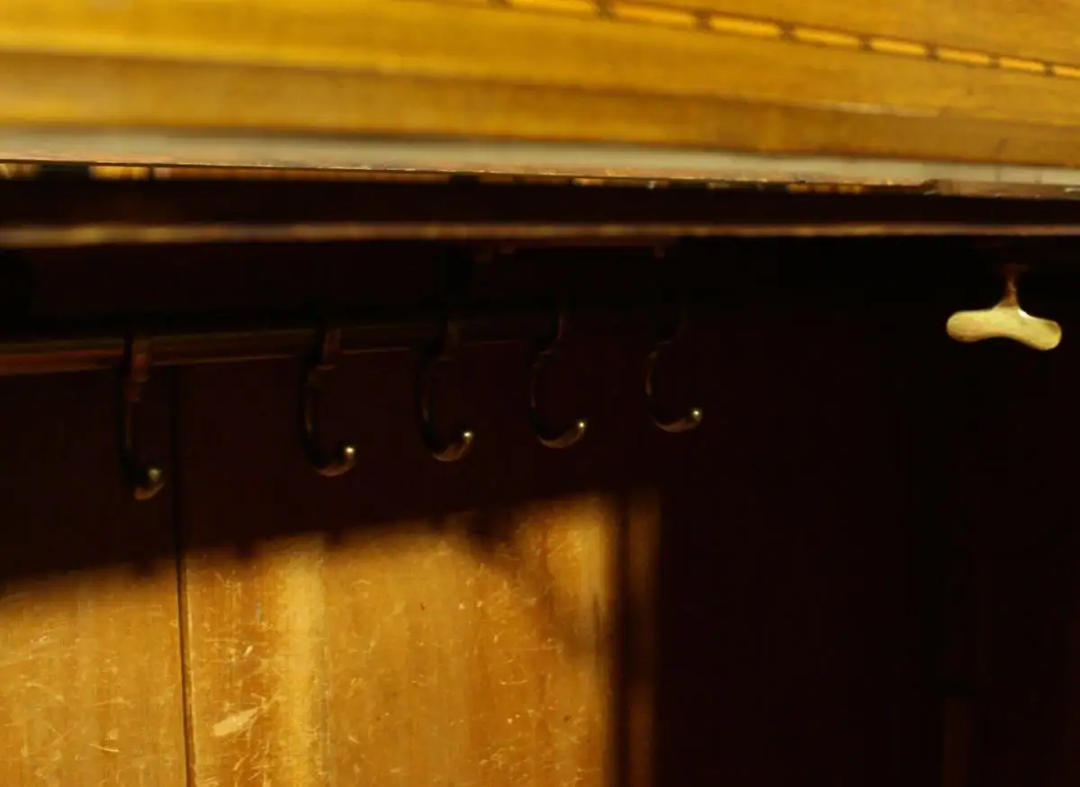 Englische Möbel Antik Schrank Dielenschrank Mahagoni Intarsie Spiegel Schubfach 4