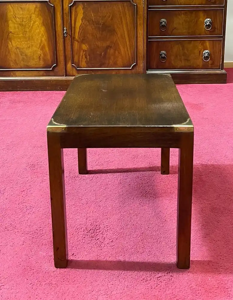 Englische Möbel original Military Beistelltisch Lampentisch Mahagoni Messing Eck 3