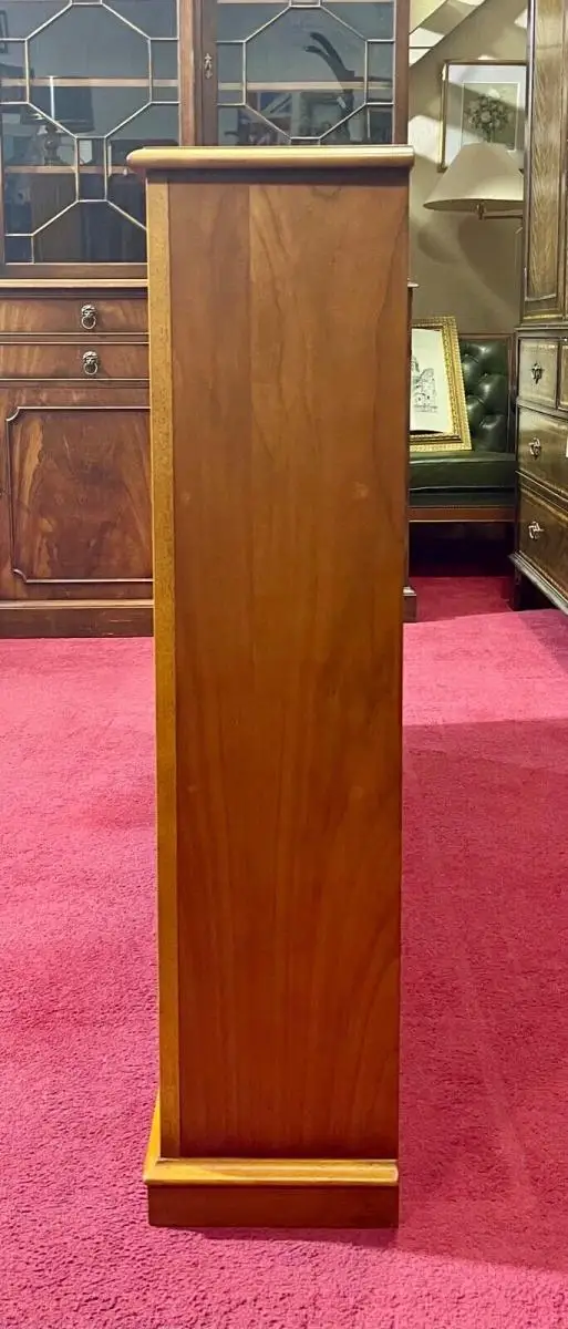 Englische Möbel original Bücherregal Highboard Bookcase Kirsche Made in England 4