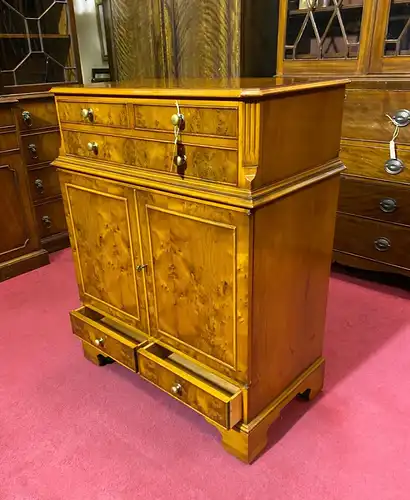 Englische Möbel Regency Highboard TV Kommode Eibe Bevan & Funnell Made in UK