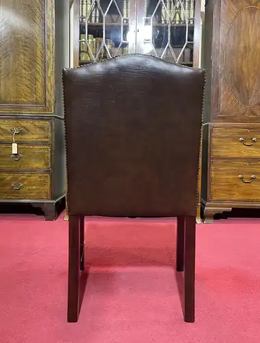 Englische Möbel Chesterfield Leder Stuhl mit ArmlehneLeder in Braun Herrenzimmer