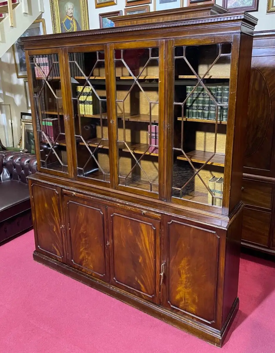 Englische Möbel original Stil Bücherschrank mit Leder Tablet Wohnzimmer England 4