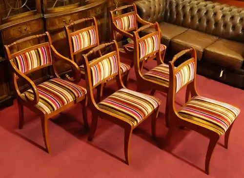 Englische Möbel Set von 8 Esszimmer Esstisch Stuhl Stühle 2 mit Armlehe Heldense