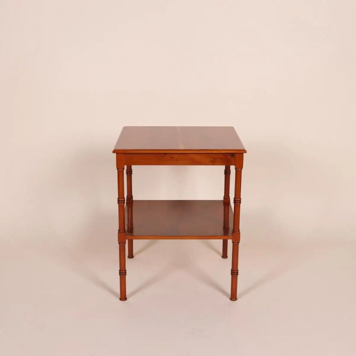 Englische Möbel Original Stilmöbel Heldense Eibe Tisch Beistelltisch Lampentisch 4