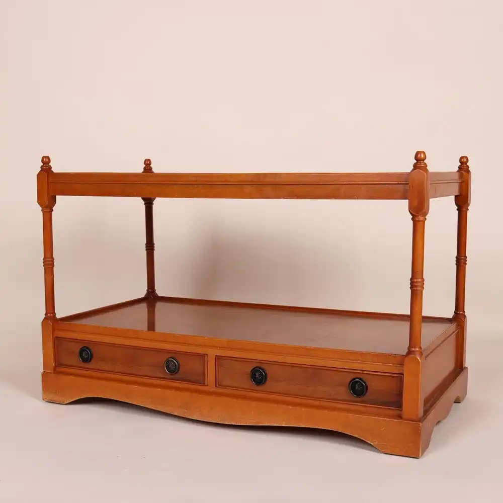 Englische Möbel original Stilmöbel Eibe Couchtisch mit Schubfach Made in UK 1