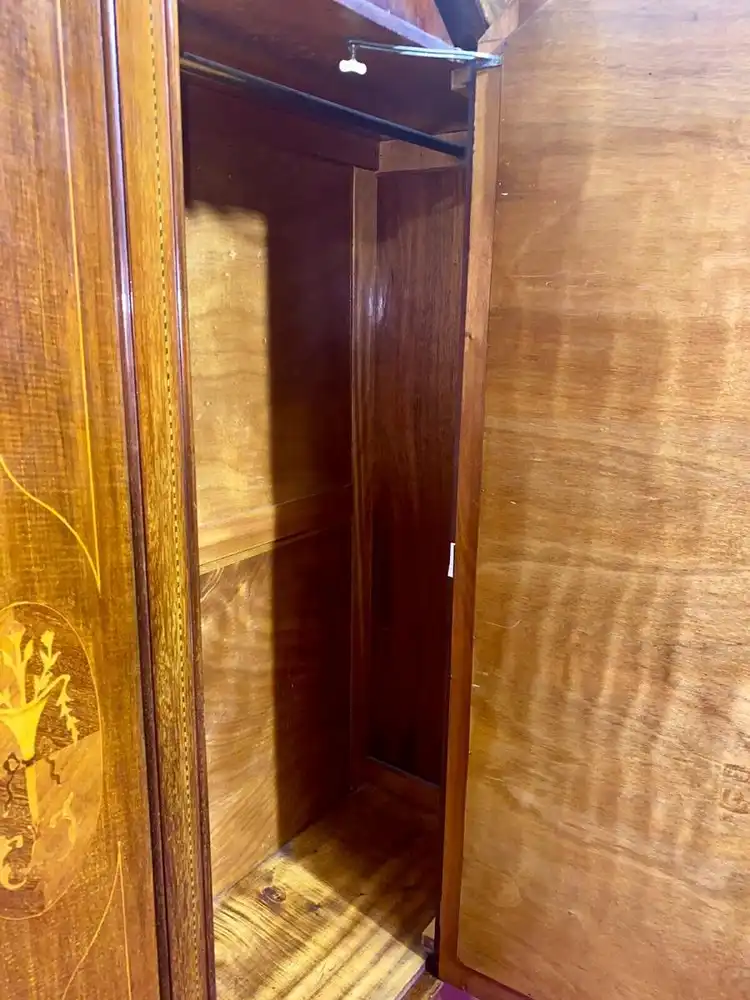 Englische Möbel Antik Schrank Kleider Dielenschrank Gentlemans Wardrobe England 5