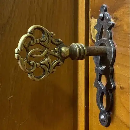 Englische Möbel Bücherschrank Bibliothek Eibe Herrenzimmer Vitrine aus England