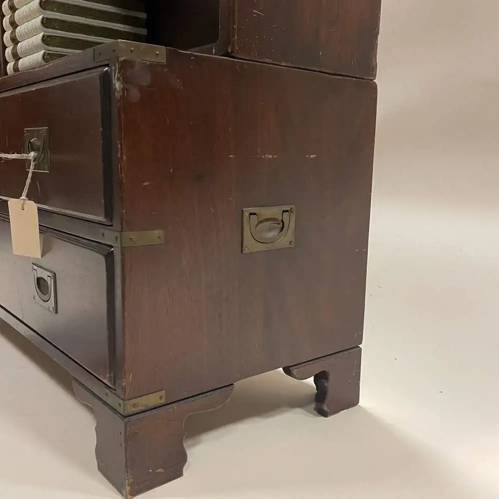 Englische Möbel original Military Bücherregal Bookcase Mahagoni Made in England 4