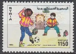 Syrien Mi.Nr. 1894 Weltkindertag, Kinder beim Fußballspielen (1150)