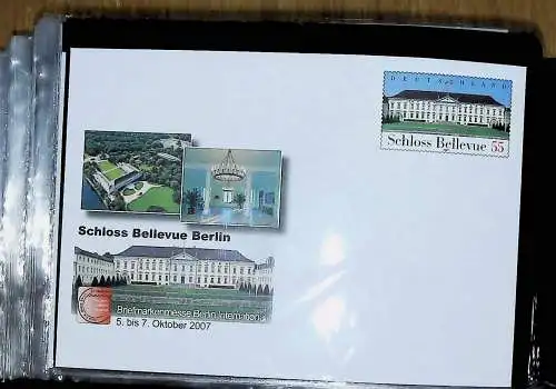 kleines FDC-Album mit 84 Ganzsachen-Umschlägern Bund, Frankturwert über 40 €