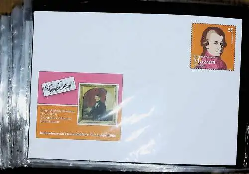 kleines FDC-Album mit 84 Ganzsachen-Umschlägern Bund, Frankturwert über 40 €