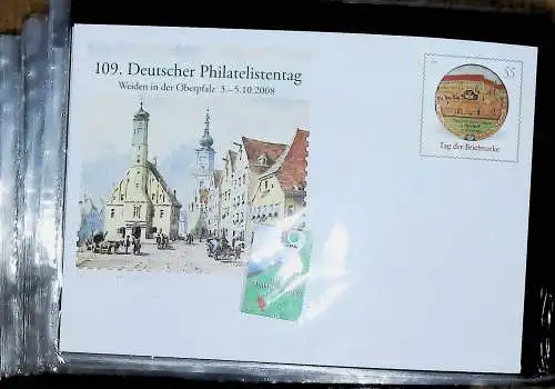 kleines FDC-Album mit 84 Ganzsachen-Umschlägern Bund, Frankturwert über 40 €