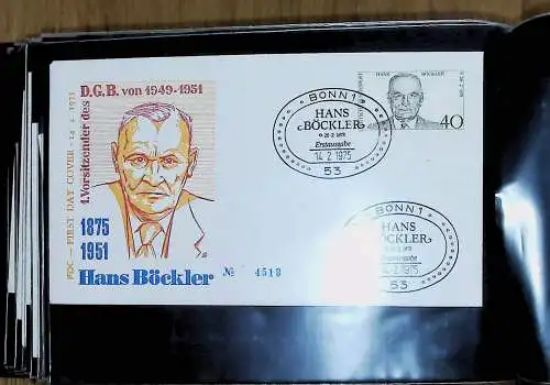 kleines FDC-Album mit 81 FDC Bund aus den 70er Jahren