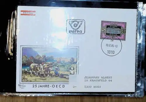 kleines FDC-Album mit 101 Belegen, fast nur Österreich FDC