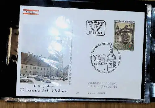 kleines FDC-Album mit 101 Belegen, fast nur Österreich FDC