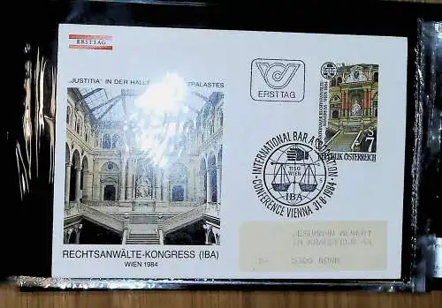 kleines FDC-Album mit 101 Belegen, fast nur Österreich FDC