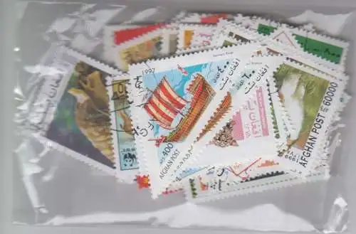 Afghanistan, Paket mit 100 verschiedenen Briefmarken (siehe Abbildung)