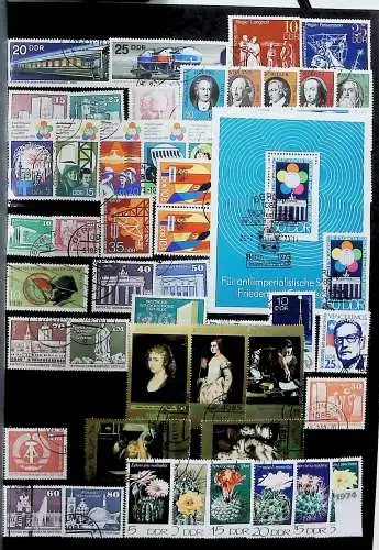 Sammlung DDR meist gestempelt aus den Jahren 1949 bis 1990