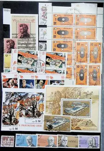 Sammlung DDR meist gestempelt aus den Jahren 1949 bis 1990
