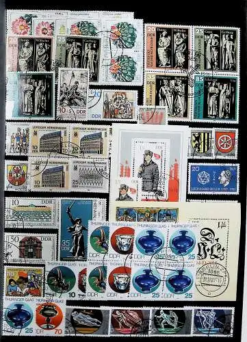 Sammlung DDR meist gestempelt aus den Jahren 1949 bis 1990