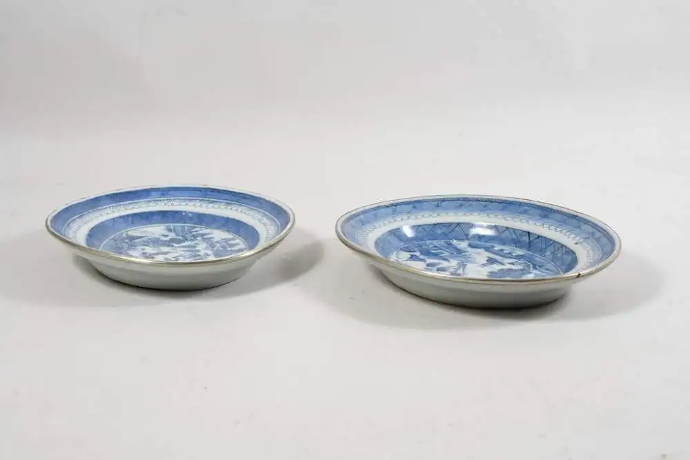 Zwei antike chinesische Porzellan Teller, c 1800-1850 2