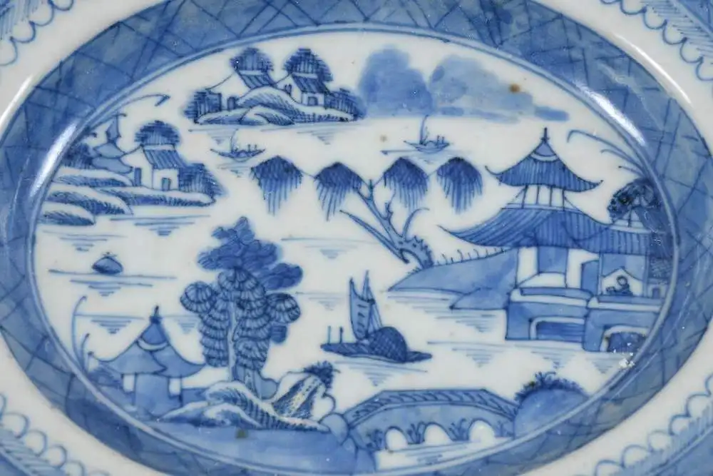 Zwei antike chinesische Porzellan Teller, c 1800-1850 3