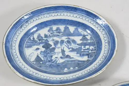 Zwei antike chinesische Porzellan Teller, c 1800-1850