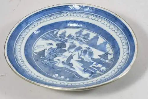 Zwei antike chinesische Porzellan Teller, c 1800-1850