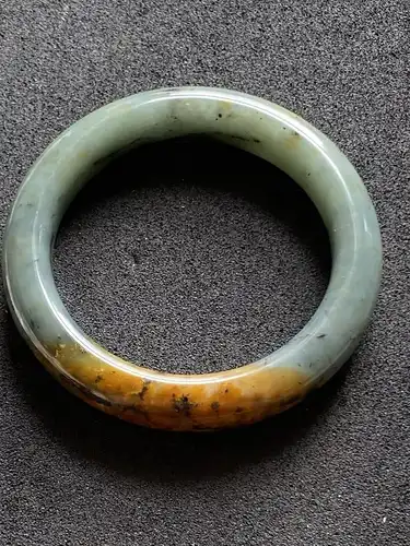Hochwertiger chinesischer Vintage Jadeit Armreif, seltene Farbe blau