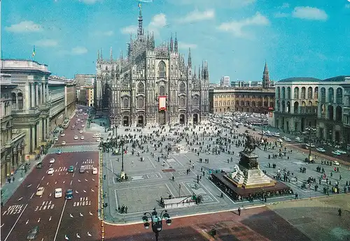 202 - Italien - Milano , Mailand , Piazza del Duomo , Domplatz - gelaufen 1982