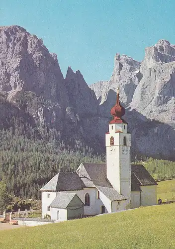 207 - Italien - Südtirol , Colfuschg , Kirche - gelaufen