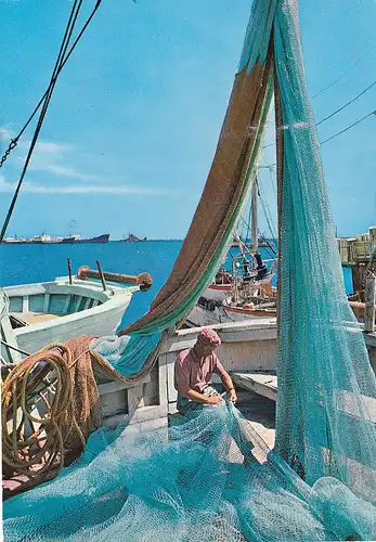 414 - Italien - San Benedetto del Tronto , Hafen , Fischer bei der Arbeit - gelaufen 1971