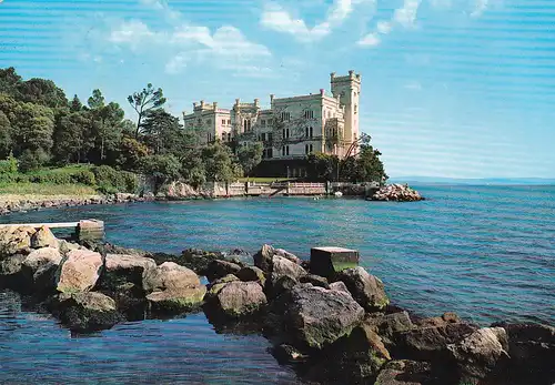 423 - Italien - Triest , Trieste , Park Miramare , Nordansicht Schloss - gelaufen 1964