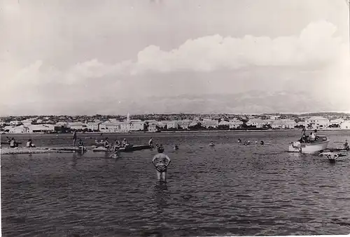 688 - Jugoslawien - Kroatien , Novalja , Strand - gelaufen 1966