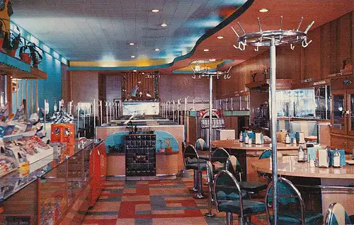 833 - Kanada - Canada , Saskatchewan , Interior National Cafe Moose Jaw - gelaufen 1966