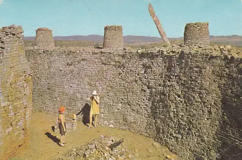 1297 - Rhodesien - Rhodesia , Acropolis , Great West Wall , Turrets and Monolith , Fort Victoria - gelaufen 1977