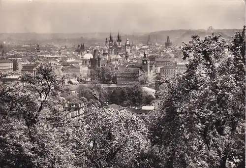 1613 - Tschechoslowakei - Czechoslovakia , Praha , Prag , Veze stareho mesta , Türme der Altstadt - gelaufen