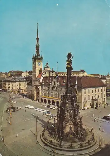 1617 - Tschechoslowakei - Czechoslovakia , Olomouc , Olmütz , Friedensplatz mit Rathaus - gelaufen