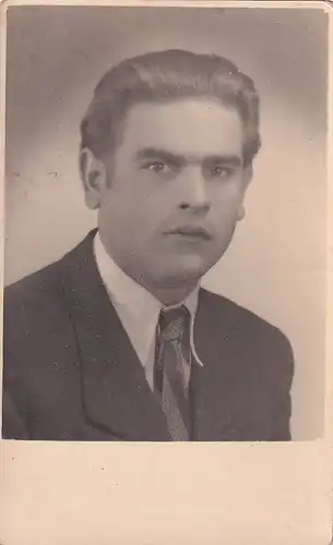 1883 - Österreich - Wien , Portrait eines Mannes